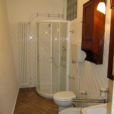 - La Casetta Bed & Breakfast